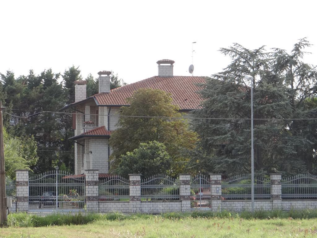 B&B Villafiorita San Giorgio di Mantova Extérieur photo